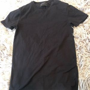 ZARA T-SHIRT